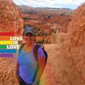 Meet your Posher, Michele